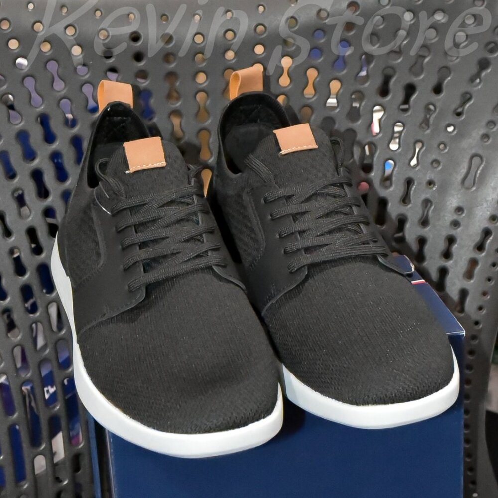 - IZOD‎ Men's Lace Up Shoe